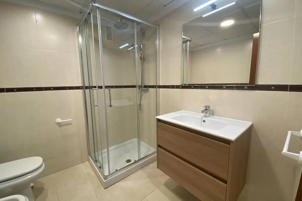 Maravilloso Apartamento En Primera Linea De Playa Con Vistas Al Mar En Caleta De Velez 2 D Apartment